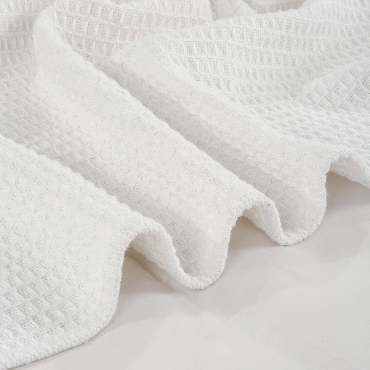 Soft Cotton Waffle Throw Blanket - 60x90 Inches Ideal for Napping & Camping