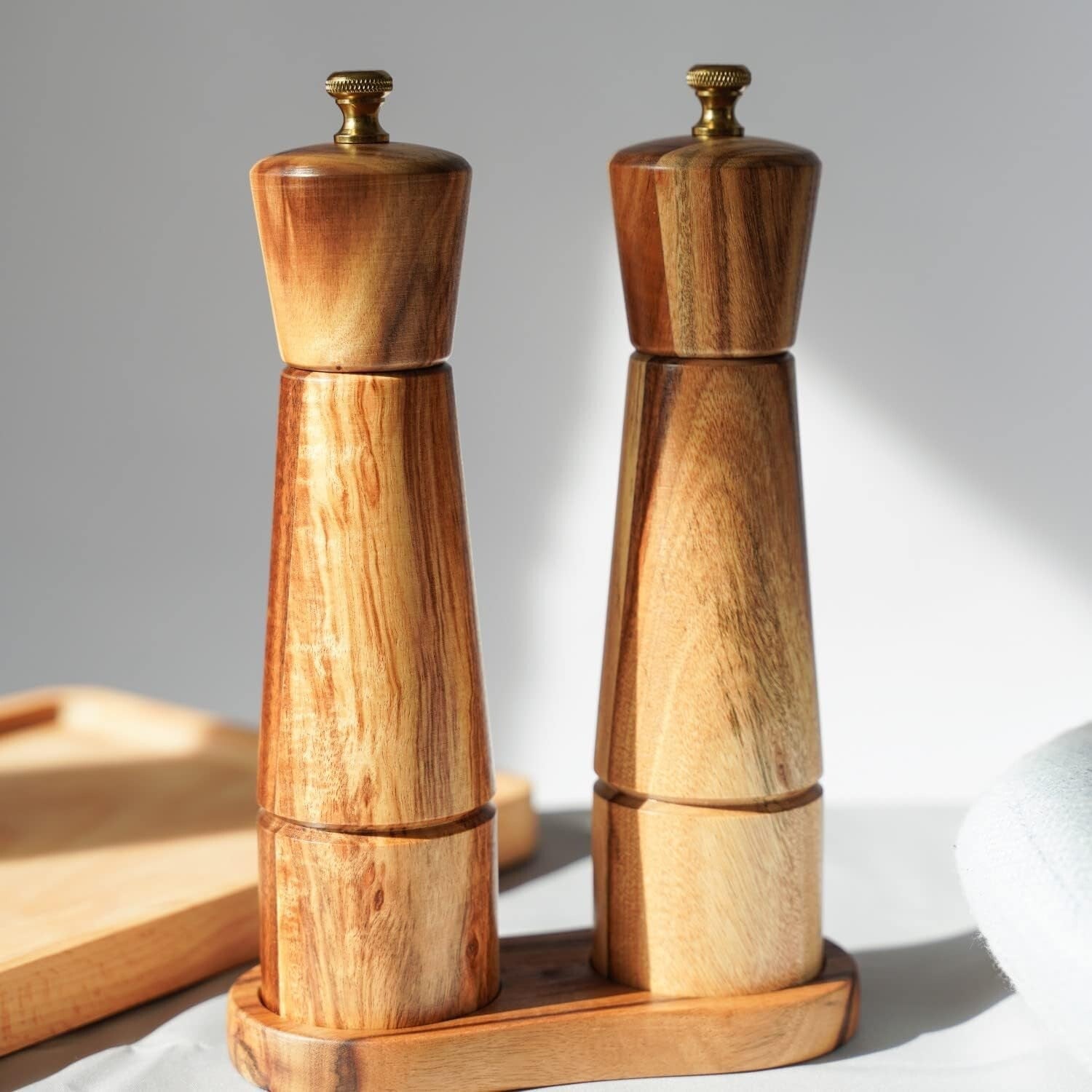Elegant Salt & Pepper Mill Set with Tray - Adjustable Acacia Wood Grinders