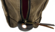 Load image into Gallery viewer, Versatile Unisex Waxed Canvas Dopp Kit with Leather Handle for All Essentials