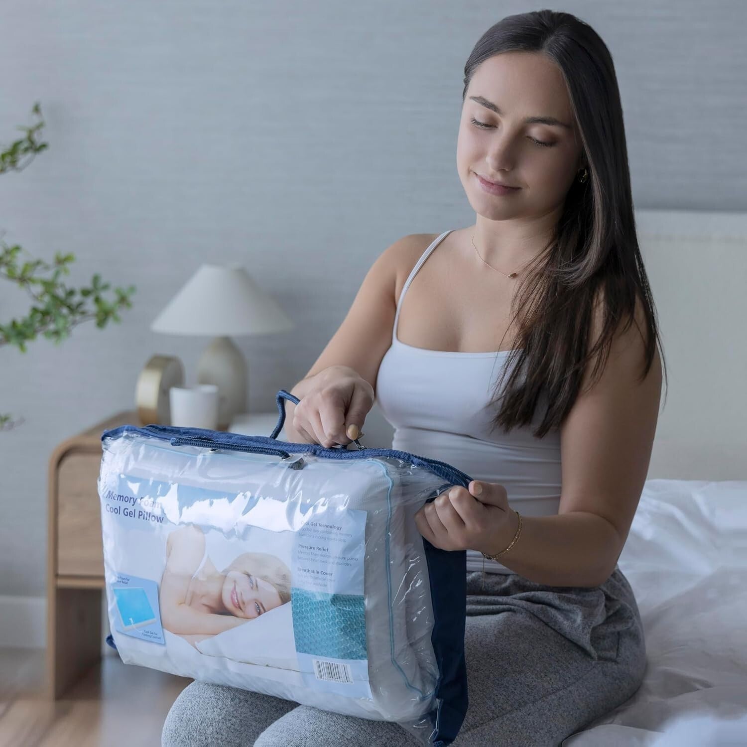 Ergonomic Reversible Cooling Pillow - Soft Gel Memory Foam for Restful Sleep