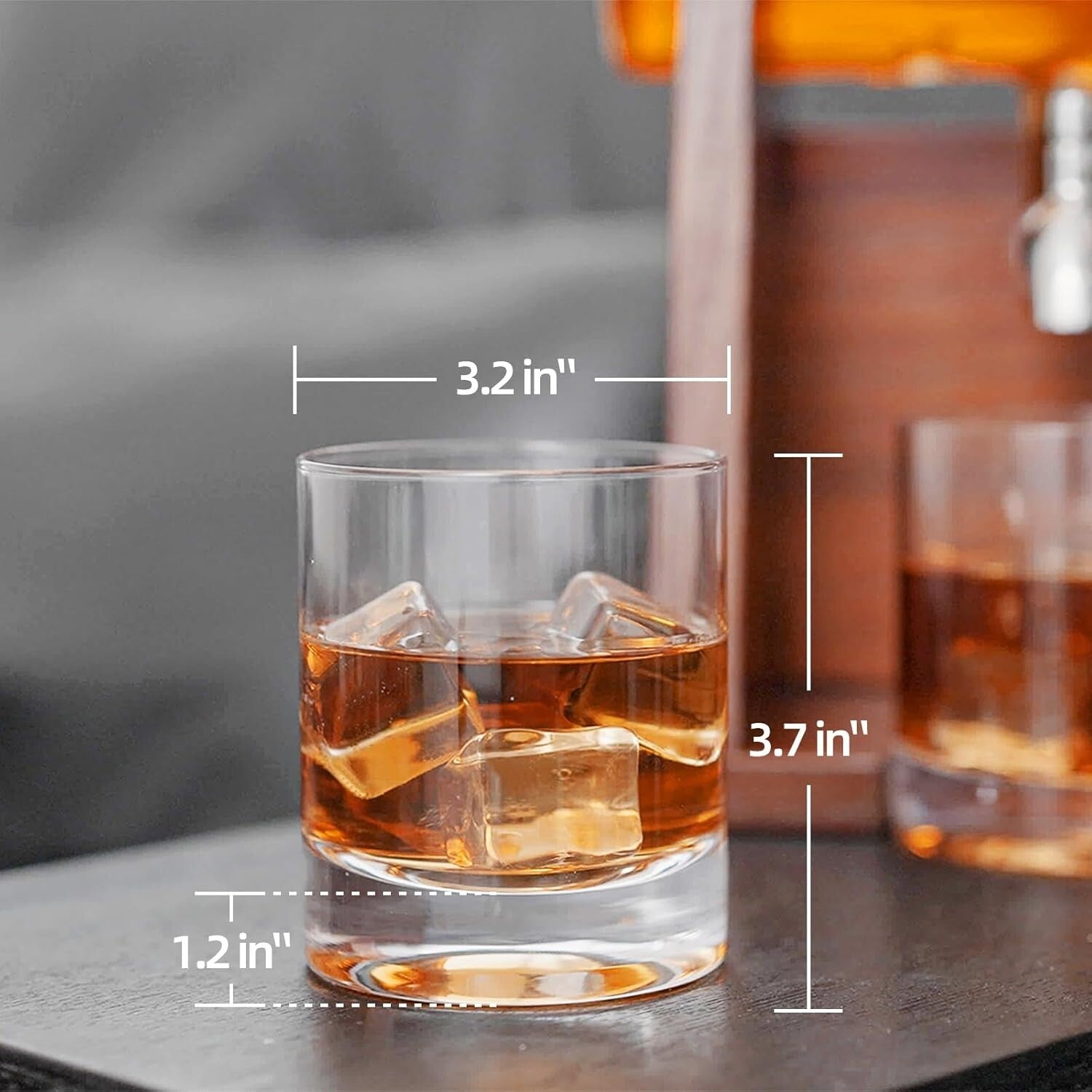 Stylish Whiskey Decanter with Wooden Base - Perfect Gift for Whiskey Lovers
