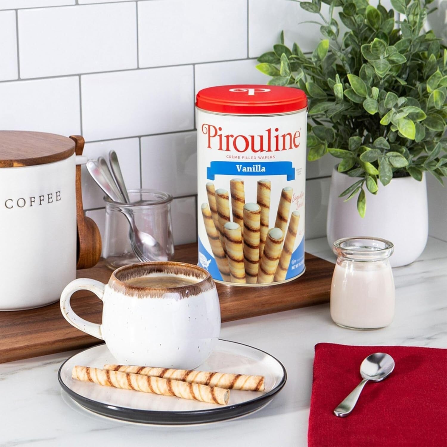 Freshly Baked Vanilla Crème Rolled Wafers - Perfect for Coffee or Gifts, 6 Pack