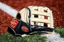 Load image into Gallery viewer, Youth Right Hand Throw Heart of The Hide 12.75" Baseball Glove - R2G Excellence
