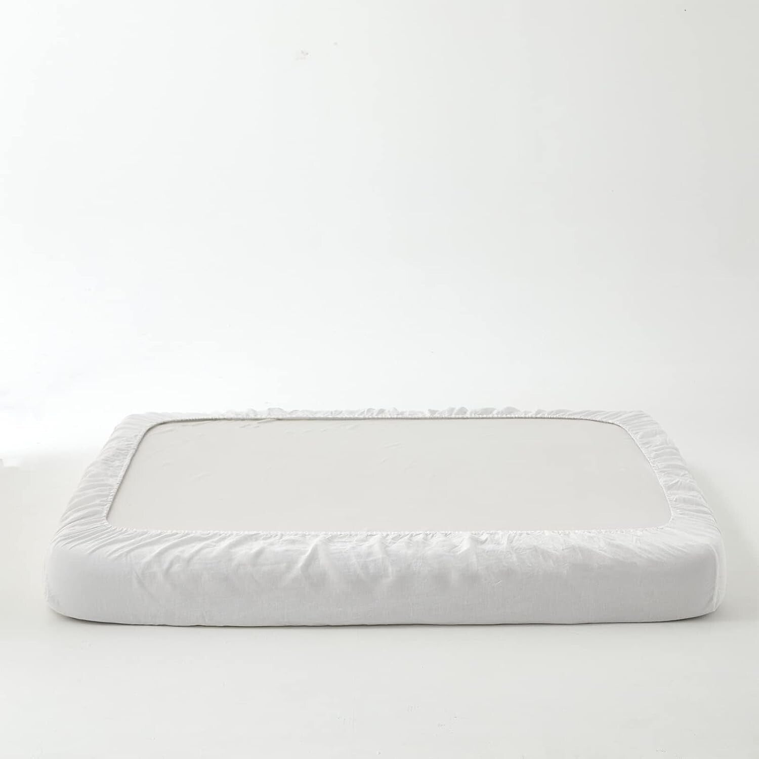 Durable Queen Linen Fitted Sheet - 14" Deep Pocket for Secure Fit - White