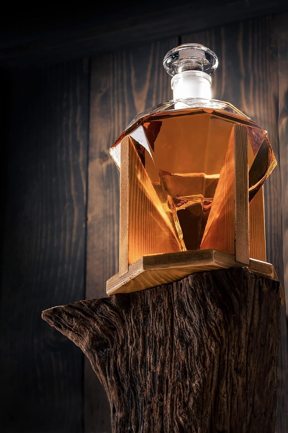 Luxury 750ml Clear Glass Decanter for Whiskey, Scotch, and Vodka – Ideal Gift