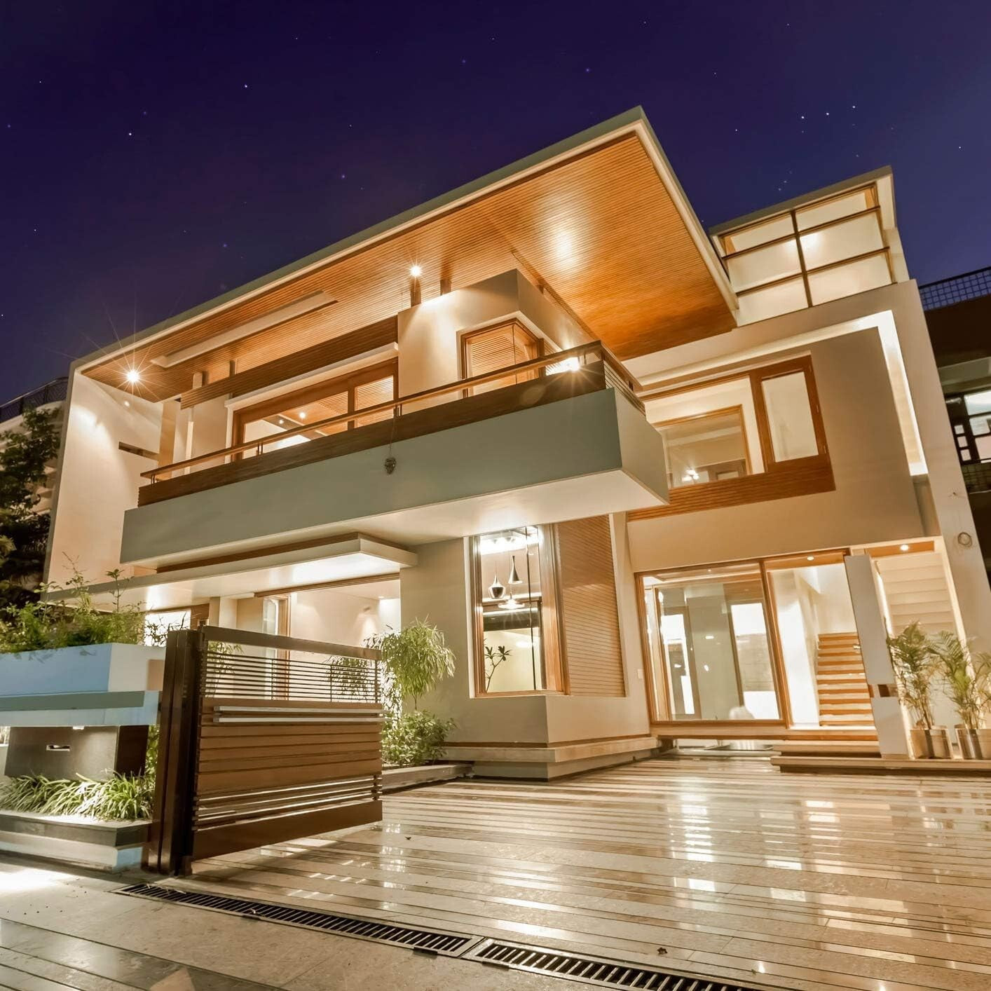 Energy-Efficient Glass Flood Light Bulbs - 150W Equivalent, 3000K Bright White