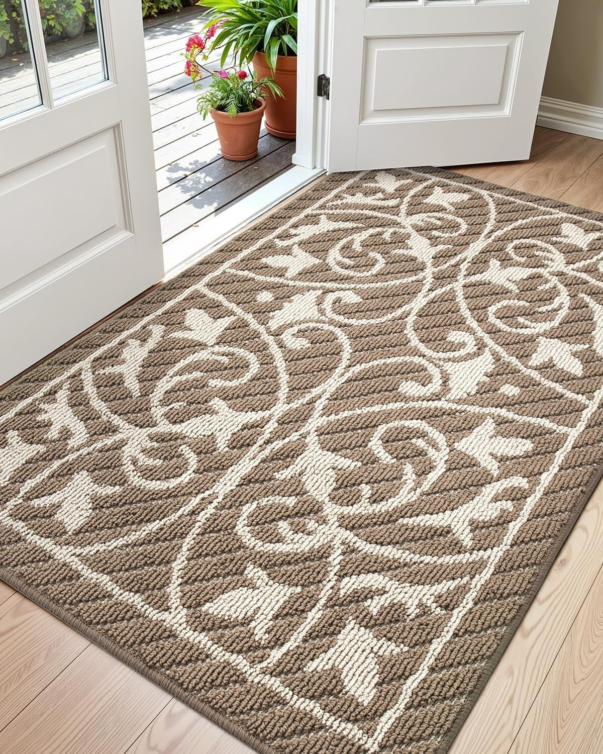 Machine Washable Non-Slip Entry Doormat 2'8" x 4' - Easy Care Floral Rug