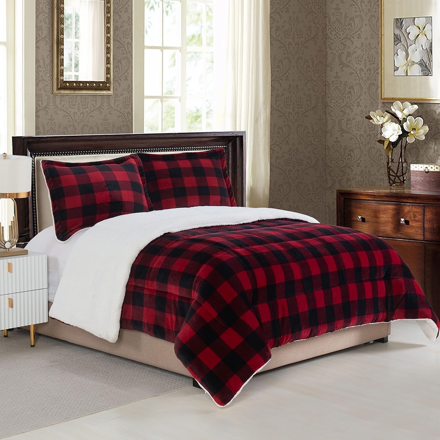 Cozy King Comforter Set - Reversible Micromink Plaid with Pillow Shams, Washable