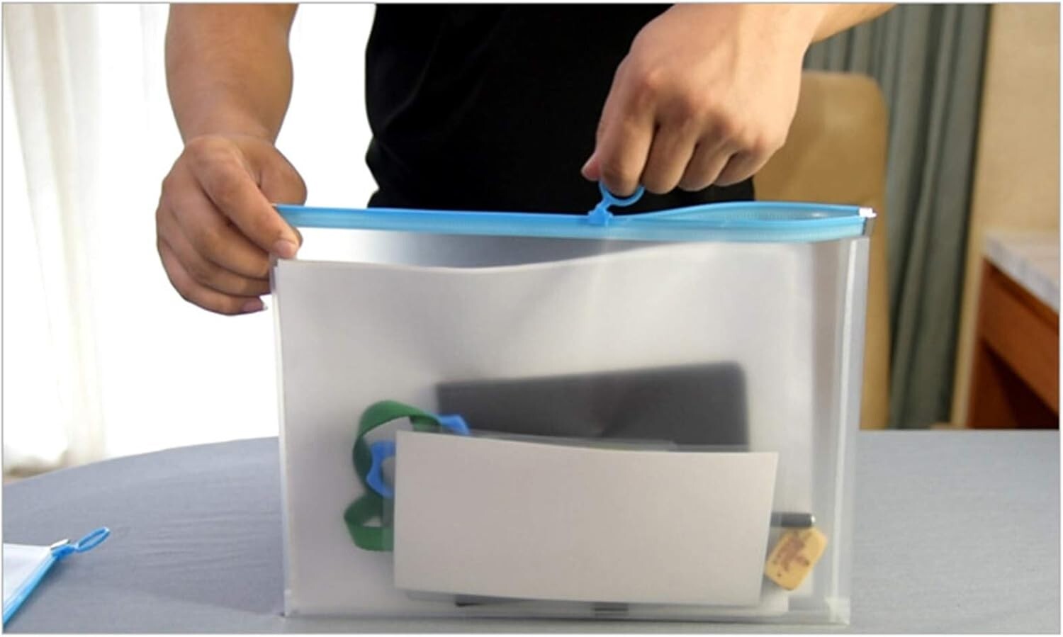 Clear Zipper Envelopes 9.8 x 12.7 Inches - 24 Pack for School & Office Use