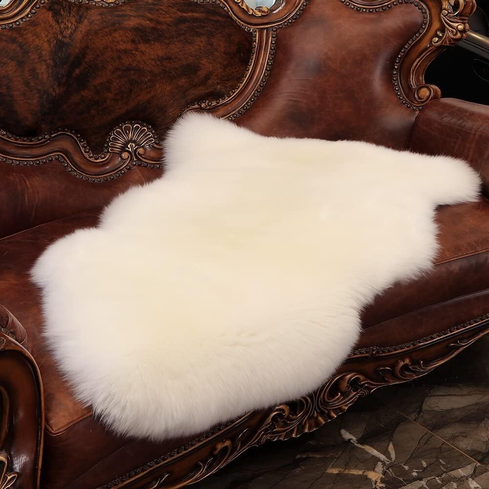Premium Australian Genuine Sheepskin Area Rug – Luxurious 2ft x 3ft Fluffy Decor