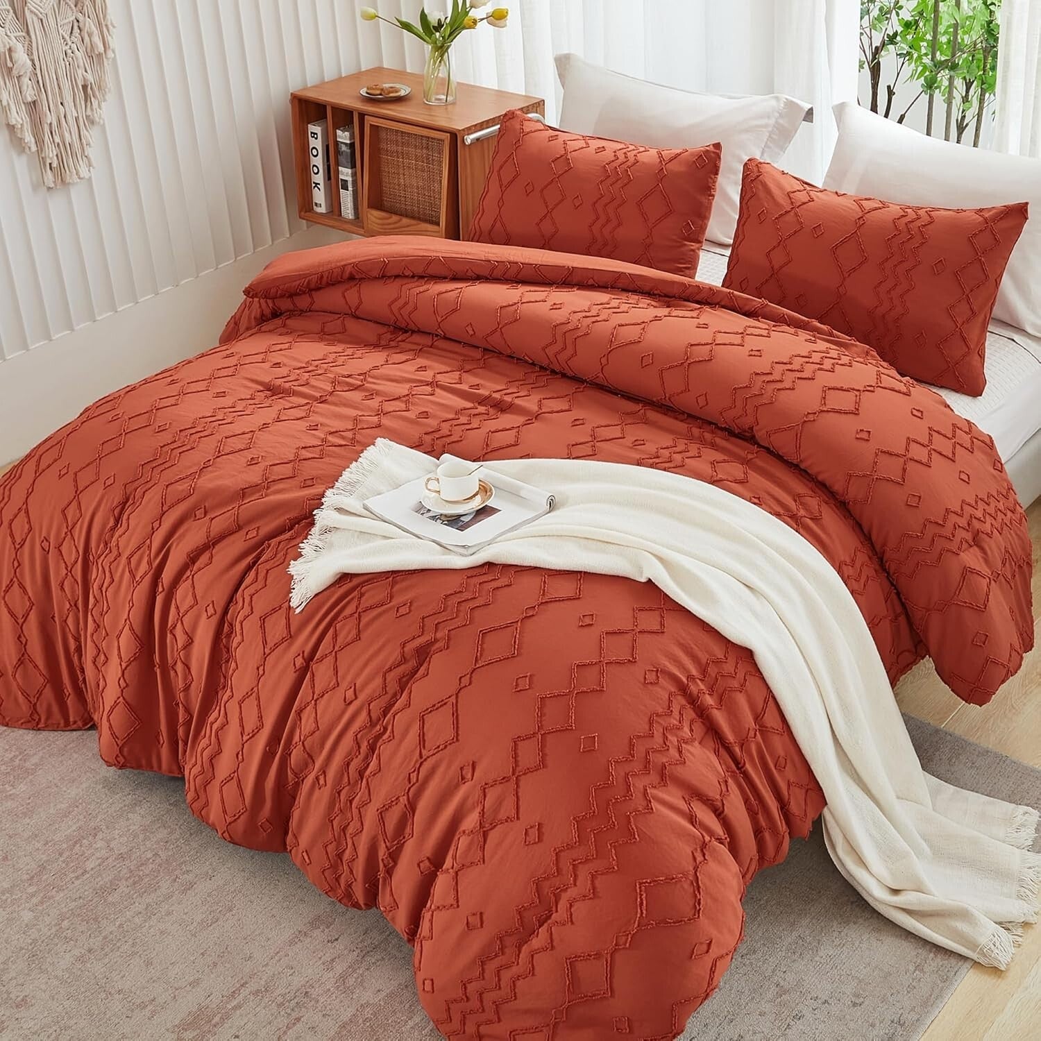 Luxurious 3-Piece Tufted Comforter Set in Terracotta - King Size Cozy Elegance