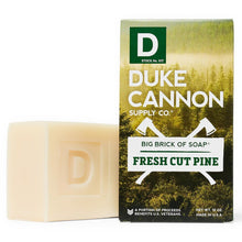 Load image into Gallery viewer, Long-Lasting 10oz Men's Soap Bar - Fresh Cut Pine Scent, Premium Quality