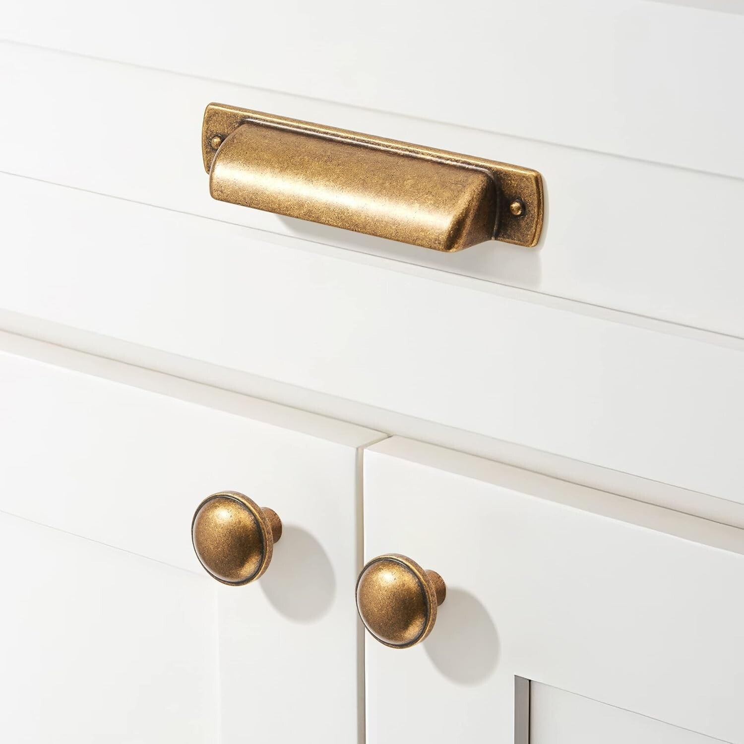 Heavy-Duty 5-Inch Antique Brass Drawer Pulls - Set of 10 for Stylish Homes