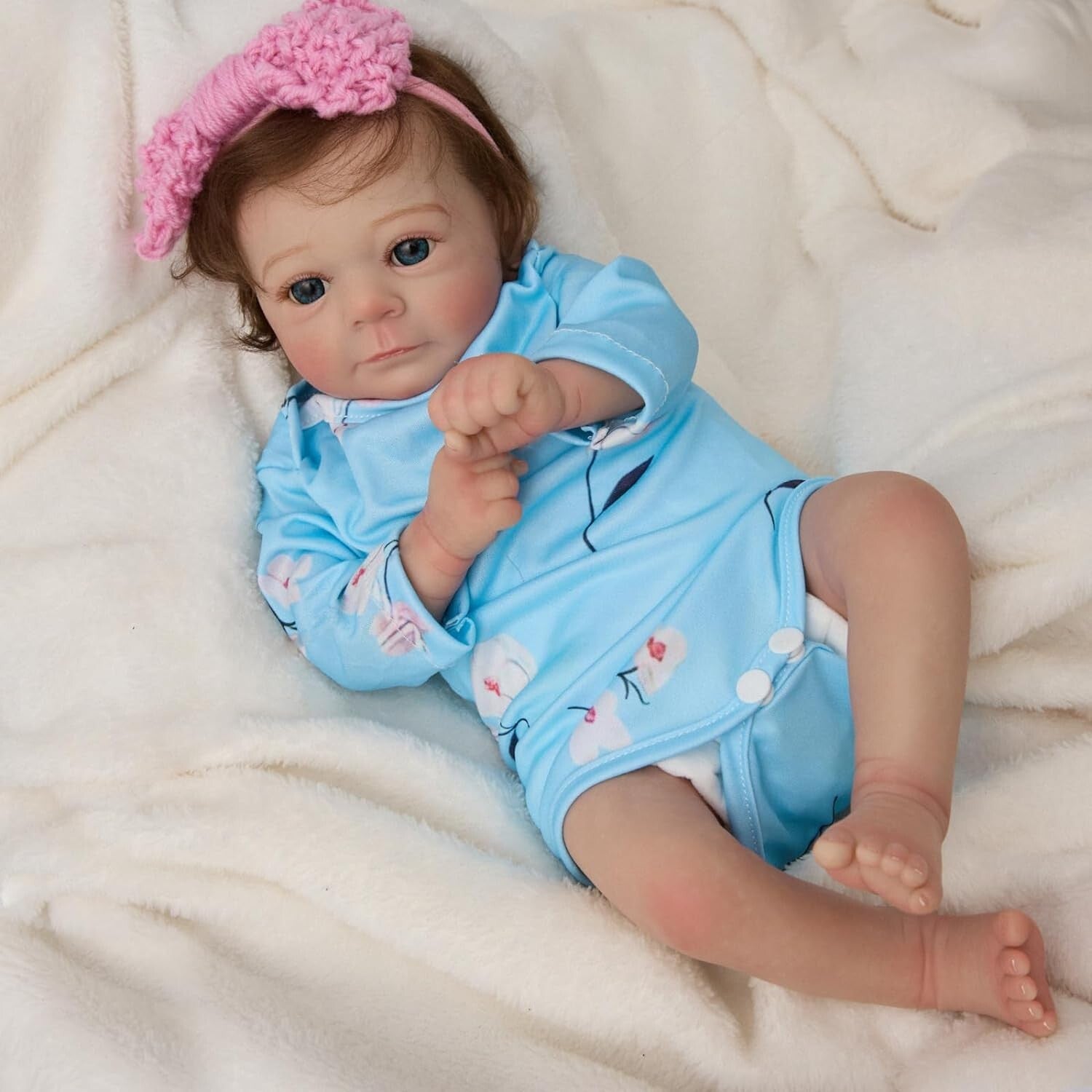 Cute Eyes Opened Reborn Doll for Ages 3+ - Complete with Accessories & Clothes