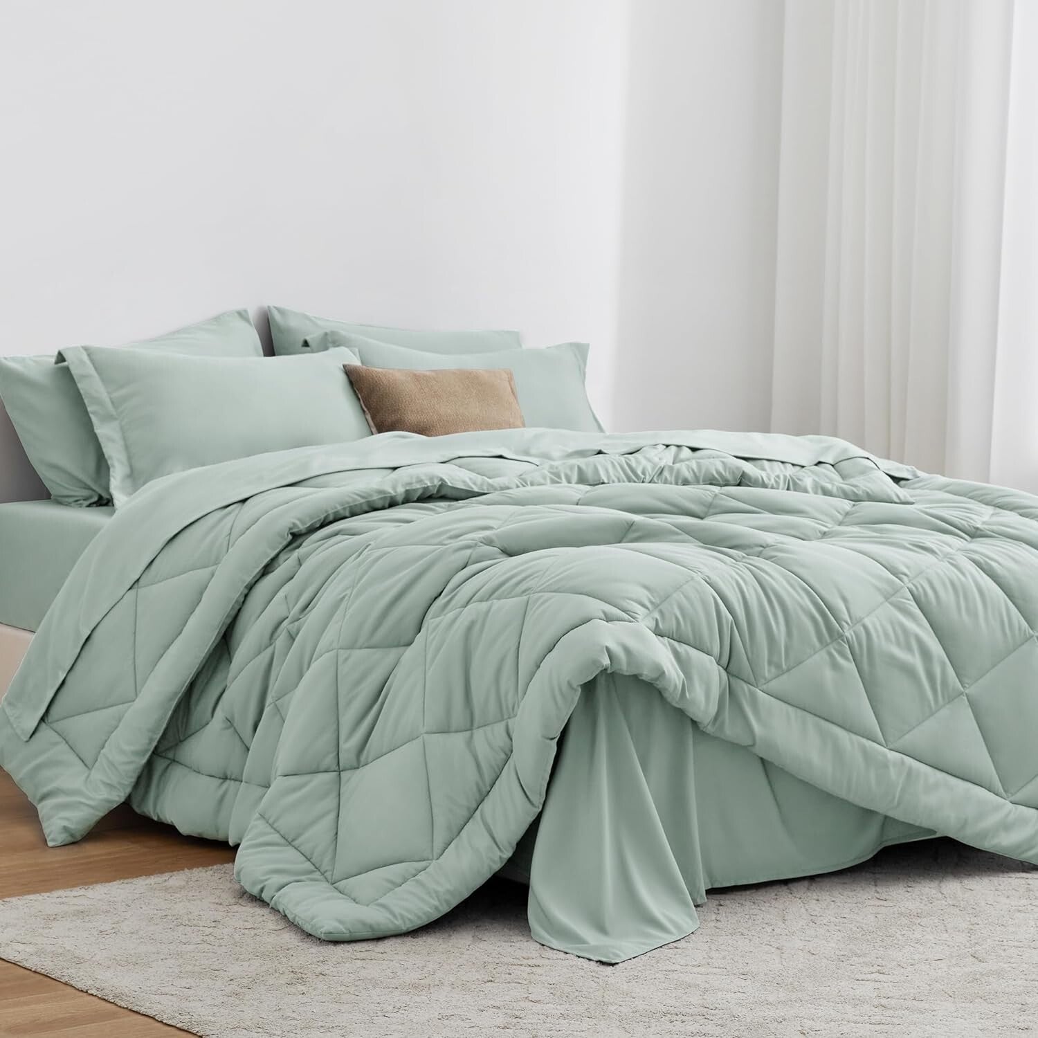 Complete Full Size Aqua Comforter Set - Hypoallergenic and Easy to Care