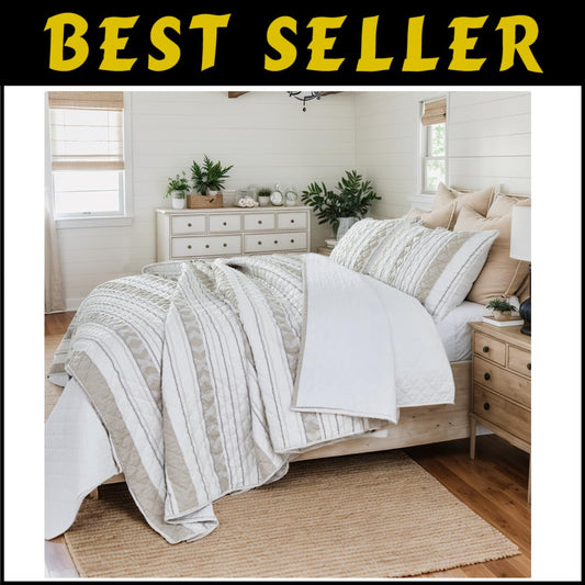 All-Season King Quilt Set with Matching Pillow Shams - Elegant Striped Design