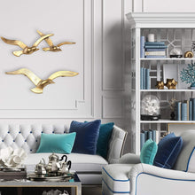 Load image into Gallery viewer, Polished Gold Aluminum Bird Wall Art Set – Handcrafted Elegance for Home Decor