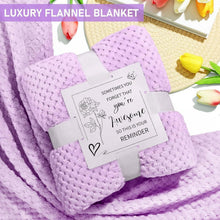 Load image into Gallery viewer, Pampering Spa Gift Box for Women - Moisturizing &amp; Relaxing Essentials Included