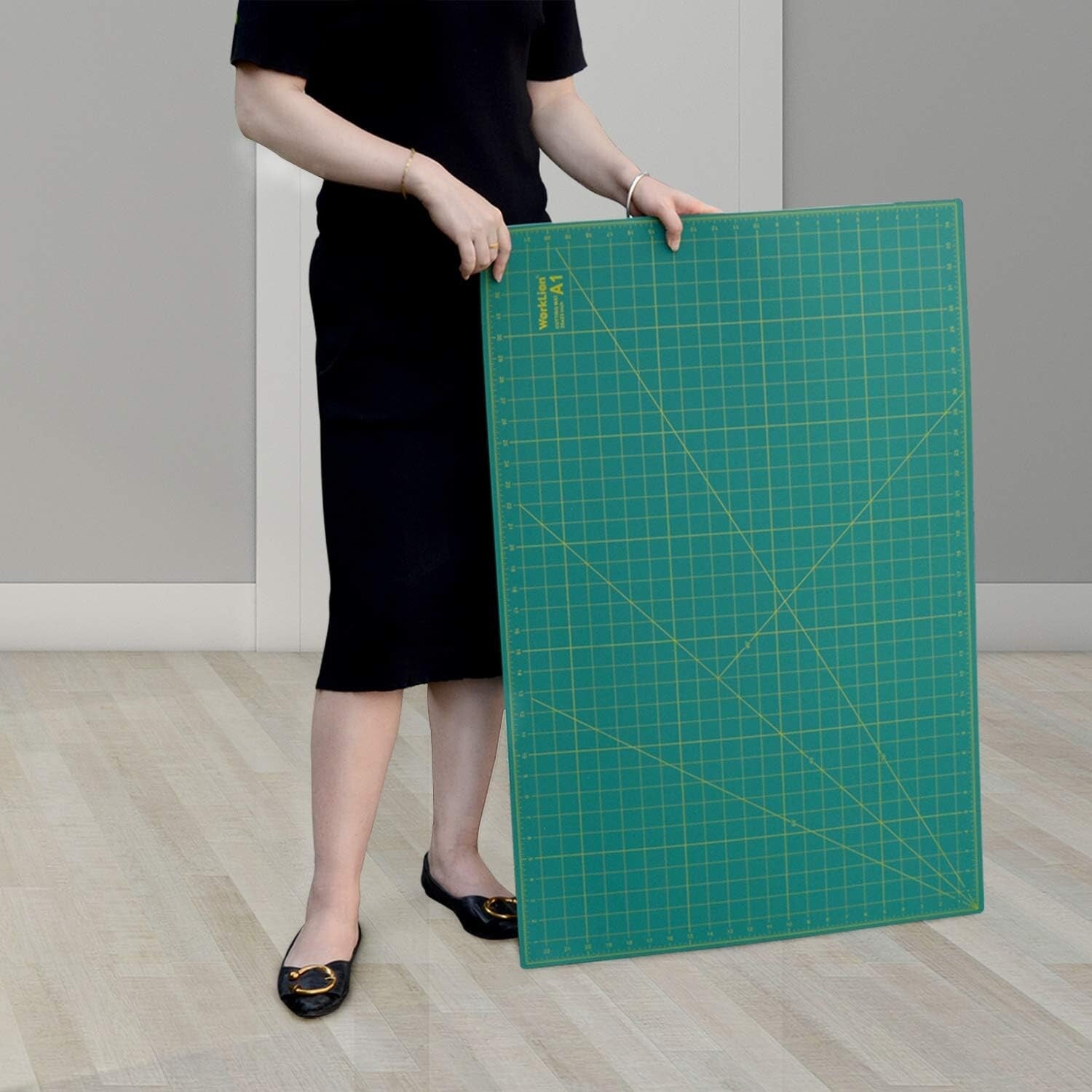 Premium Self-Healing Cutting Board 24" x 36" - Ideal for Artists & Crafters