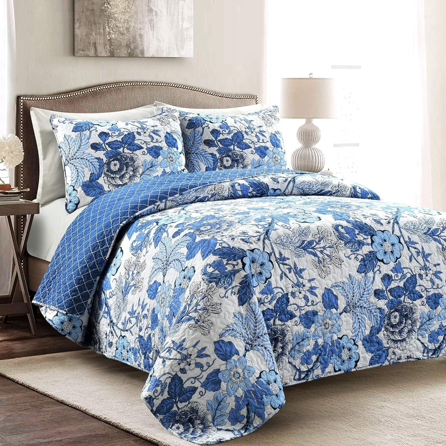 Charming Floral Navy & White Reversible Quilt Set, 3 Piece Bedding, Full/Queen