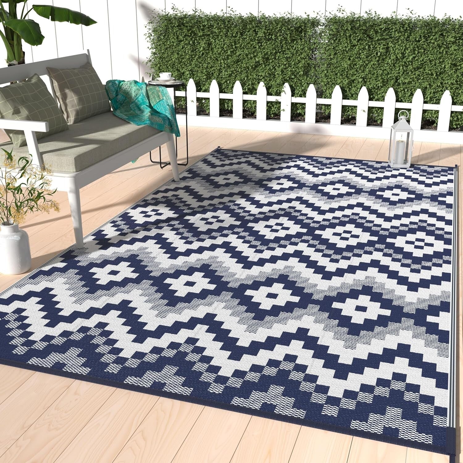 Elegant 5'x8' Waterproof Outdoor Area Rug - Perfect for Patios and Balconies