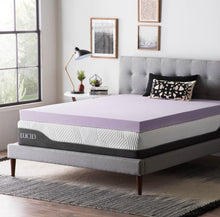 Load image into Gallery viewer, Ultra-Plush 4-Inch King Size Lavender Memory Foam Topper with Ventilated Design