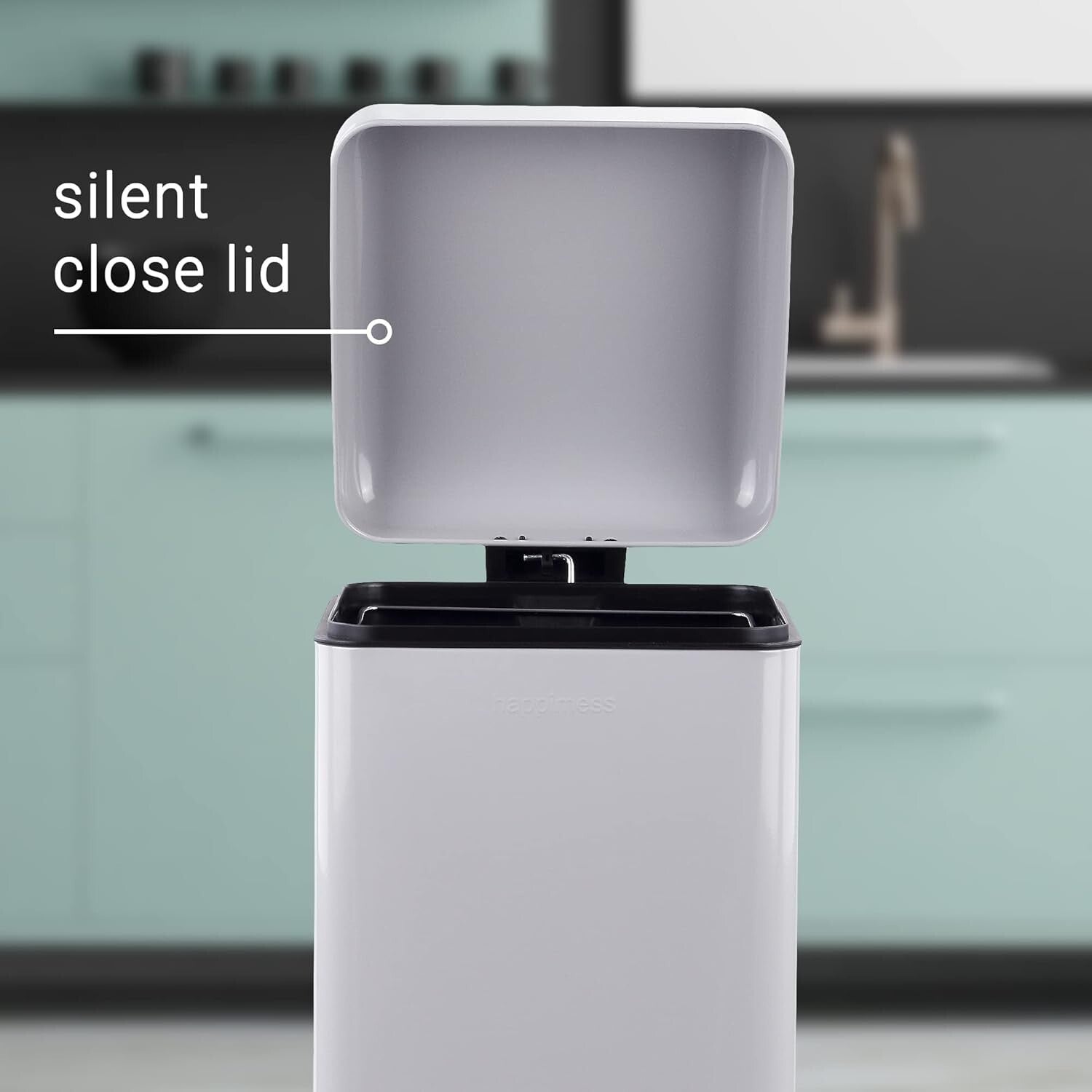 Betty Retro 8-Gallon Step-Open Trash Can - Stylish & Fingerprint Resistant