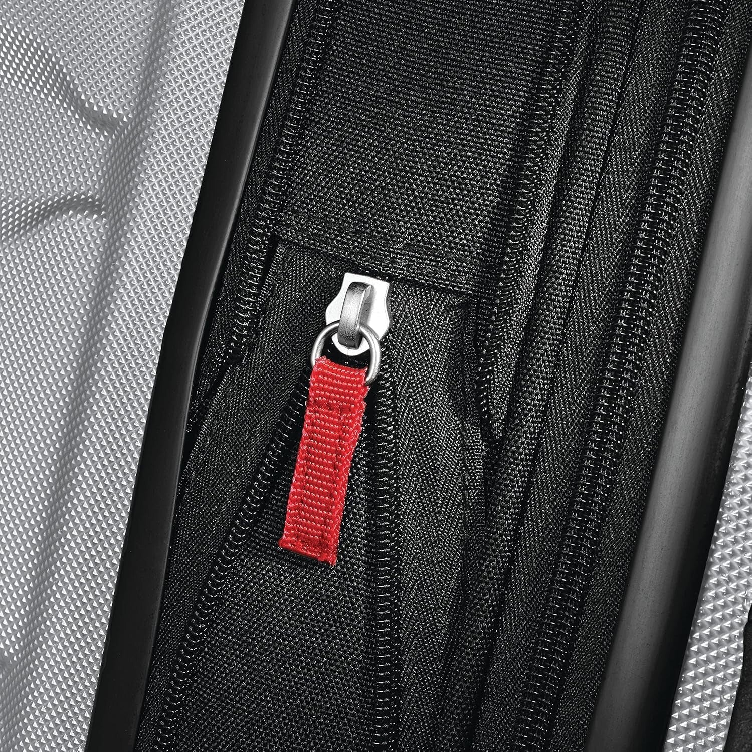 Omni PC 28-Inch Expandable Hardside Spinner Luggage - Silver, 10-Year Warranty