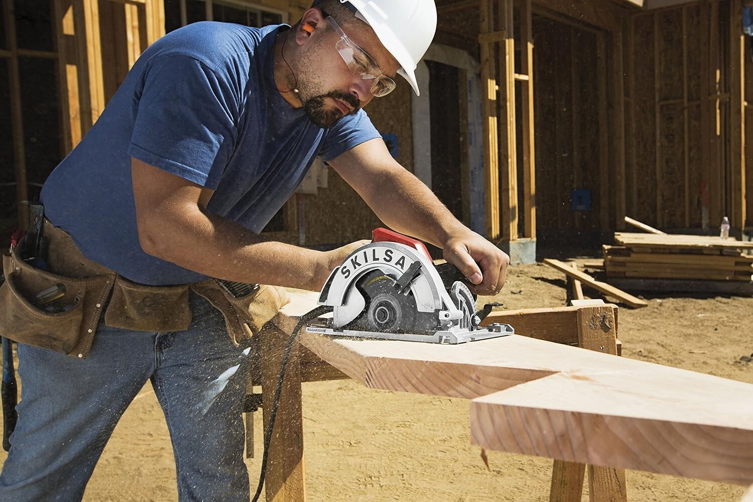 15 Amp Lightweight Circular Saw with 56-Degree Bevel - Perfect for Woodwork