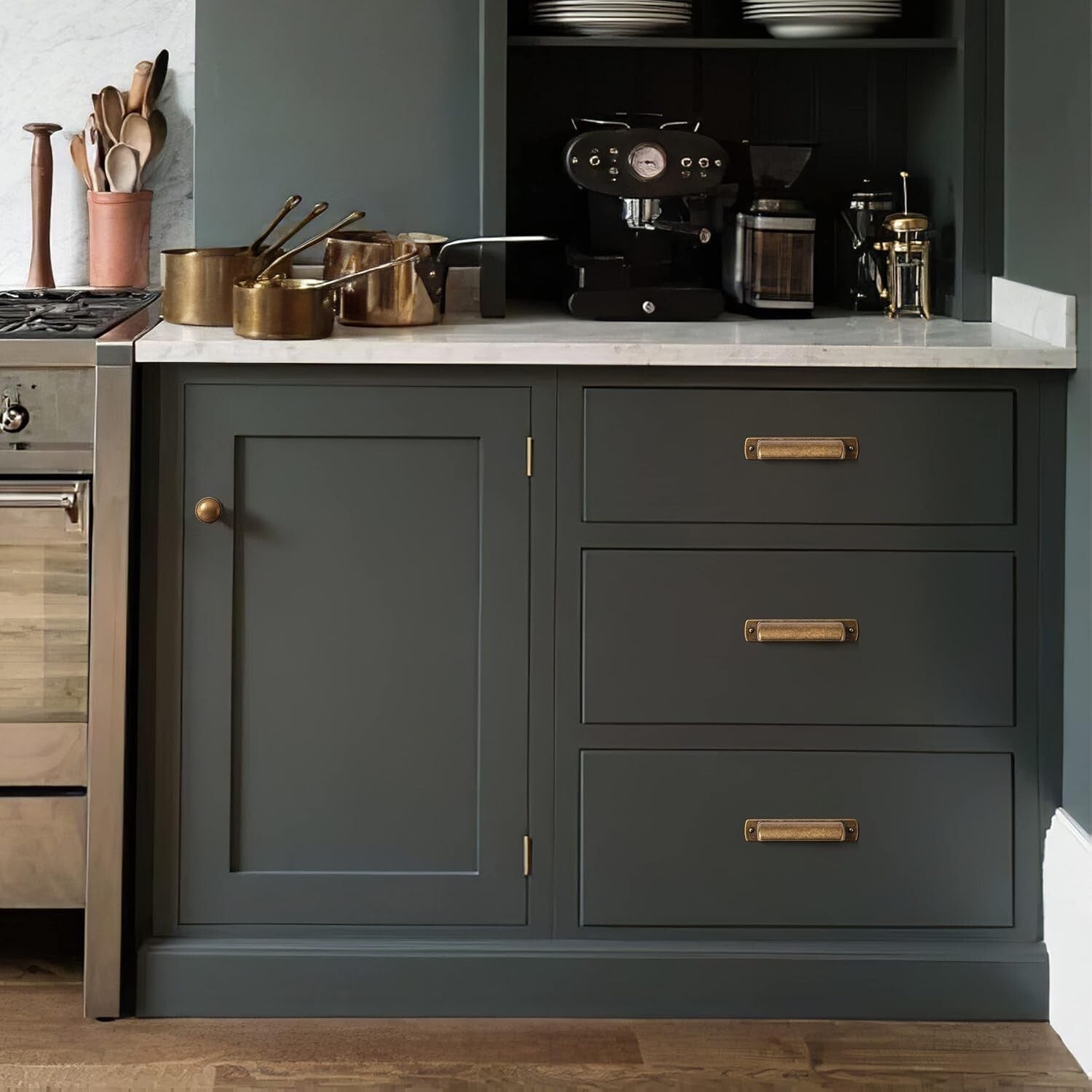 Heavy-Duty 5-Inch Antique Brass Drawer Pulls - Set of 10 for Stylish Homes