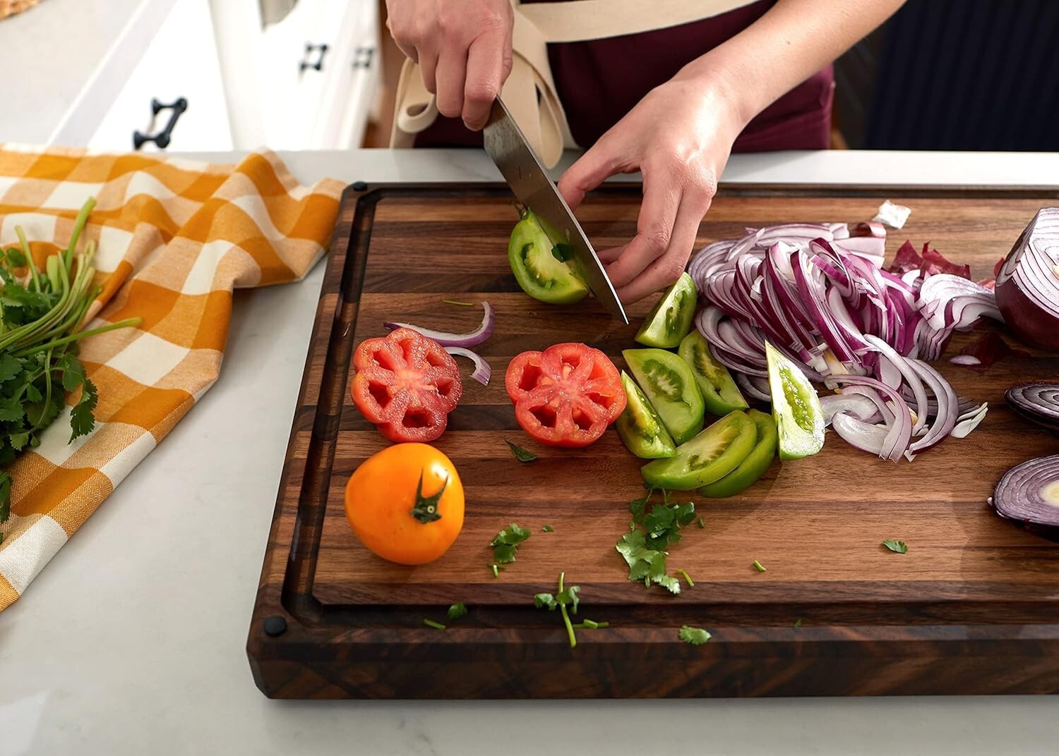 Functional 20x15 in Walnut Cutting Board with Juice Groove for Hassle-Free Prep
