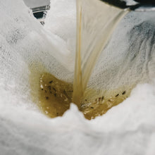 Load image into Gallery viewer, Eco-Friendly Arkwright Cheesecloth - Washable &amp; Durable for Culinary Excellence