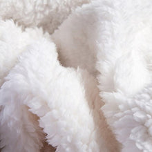 Load image into Gallery viewer, Luxurious King/Cal King Plaid Micro-Suede Comforter Set - Reversible 3-Piece