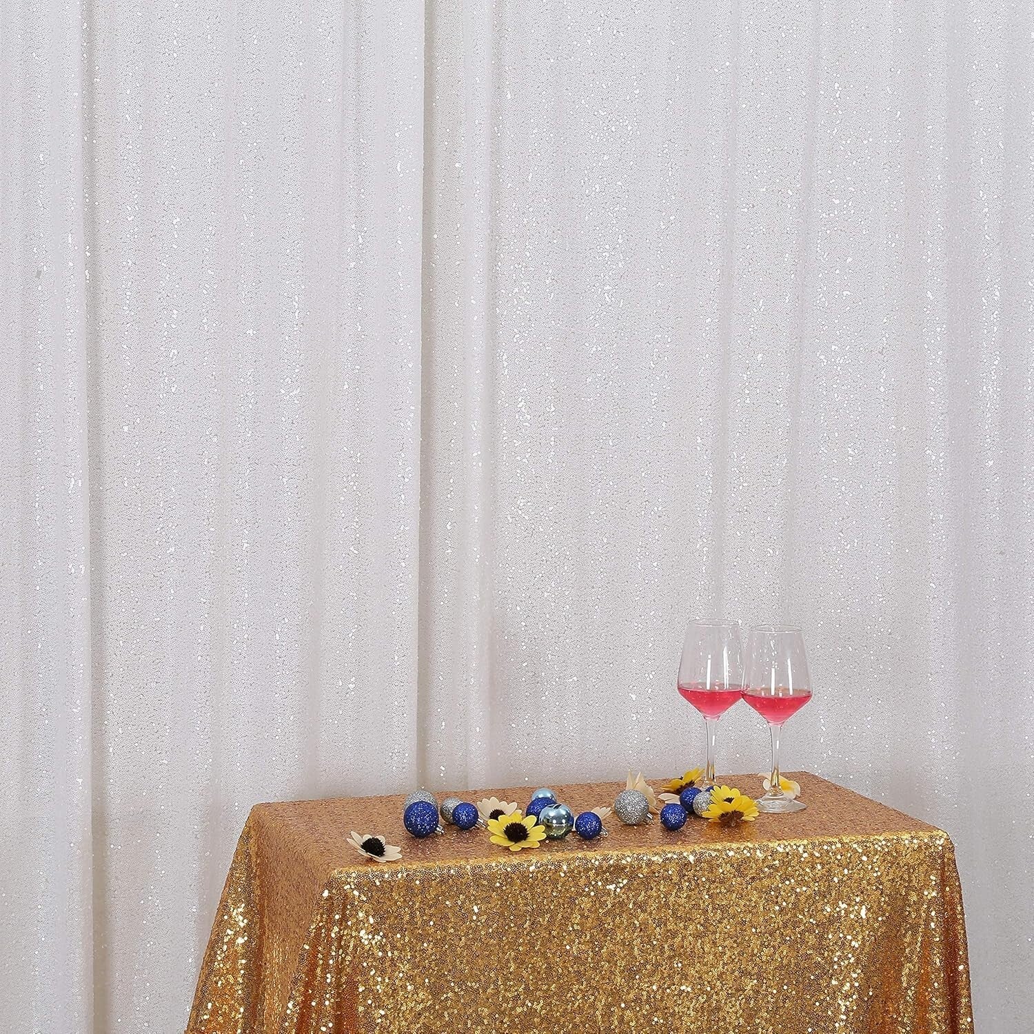 Elegant 8x8 Ft White Sequin Background - Ideal for Birthday & Wedding Decor