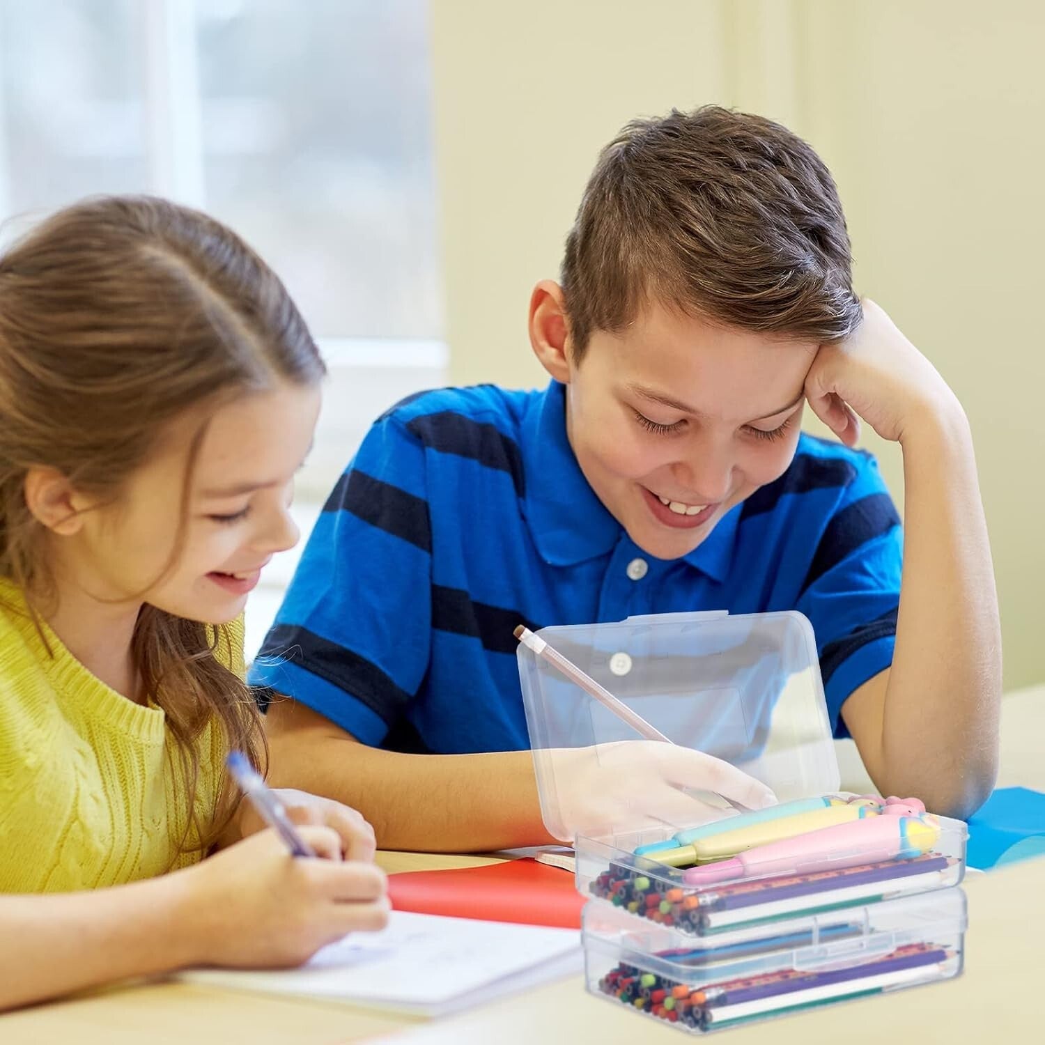 12 Pack Clear Plastic Storage Boxes with Snap Closure - Large Capacity Organizer