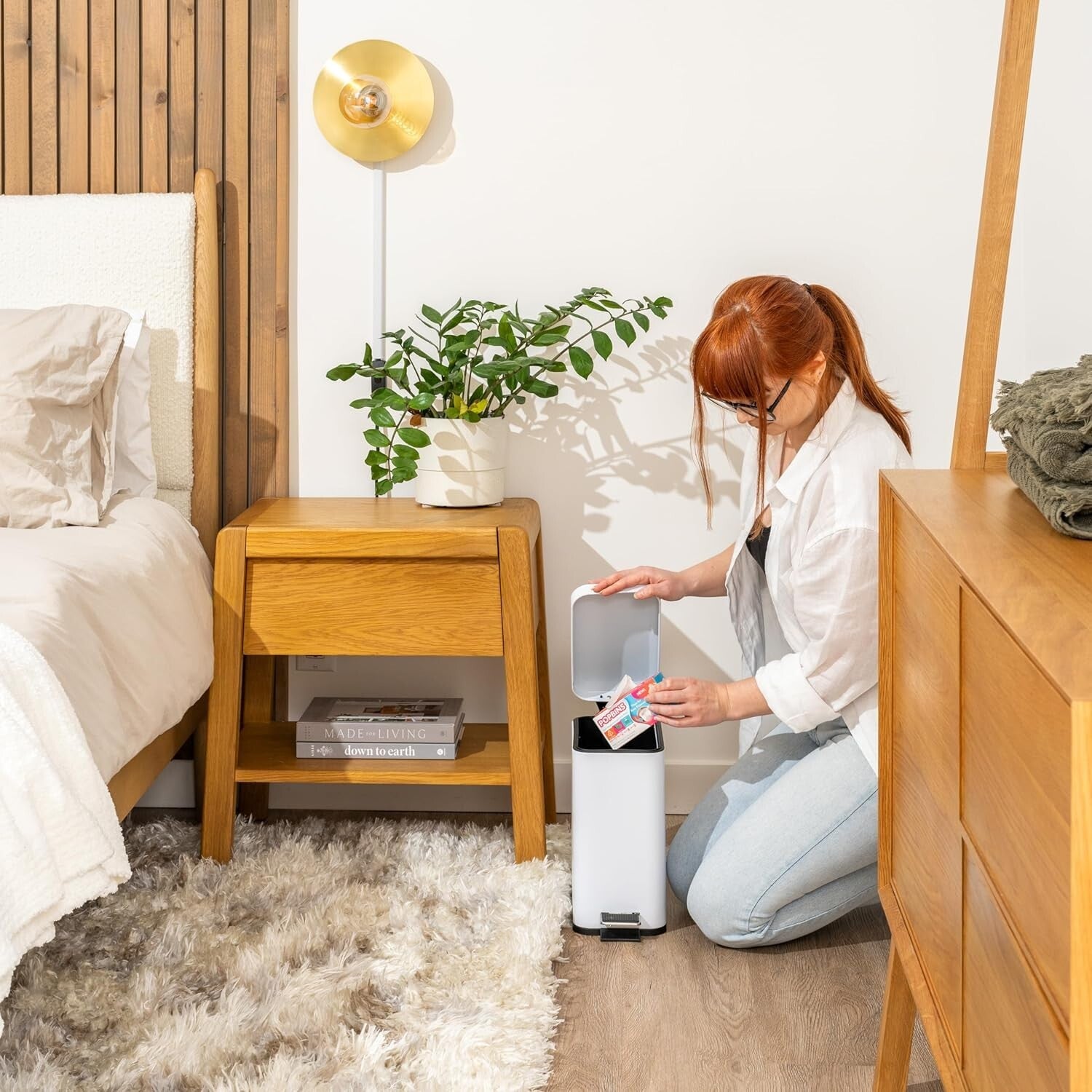 Multi-Purpose 1.2 Gallon Clear Trash Can Liners - Ideal for Bathroom & Office