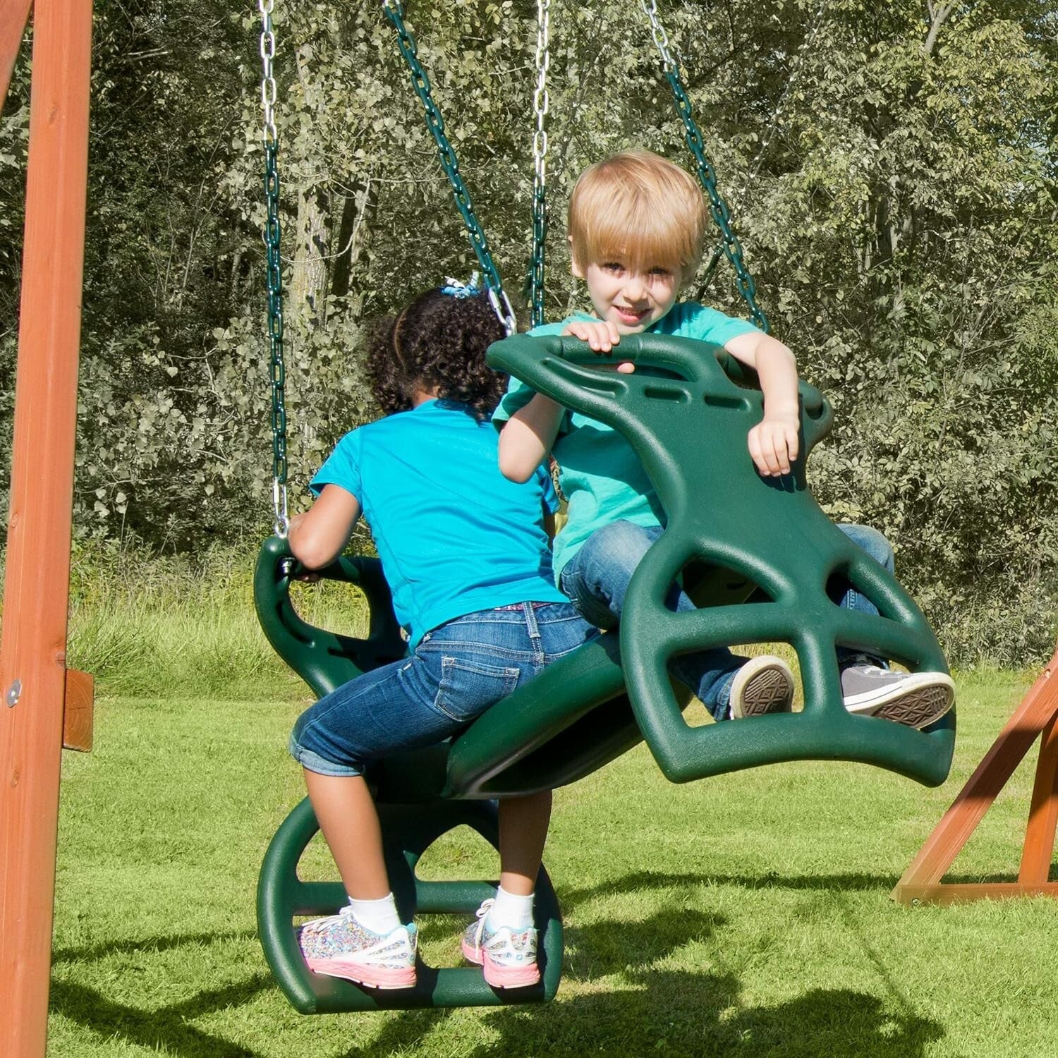 Easy Assembly Gliding Tandem Swing - Perfect for Outdoor Adventures