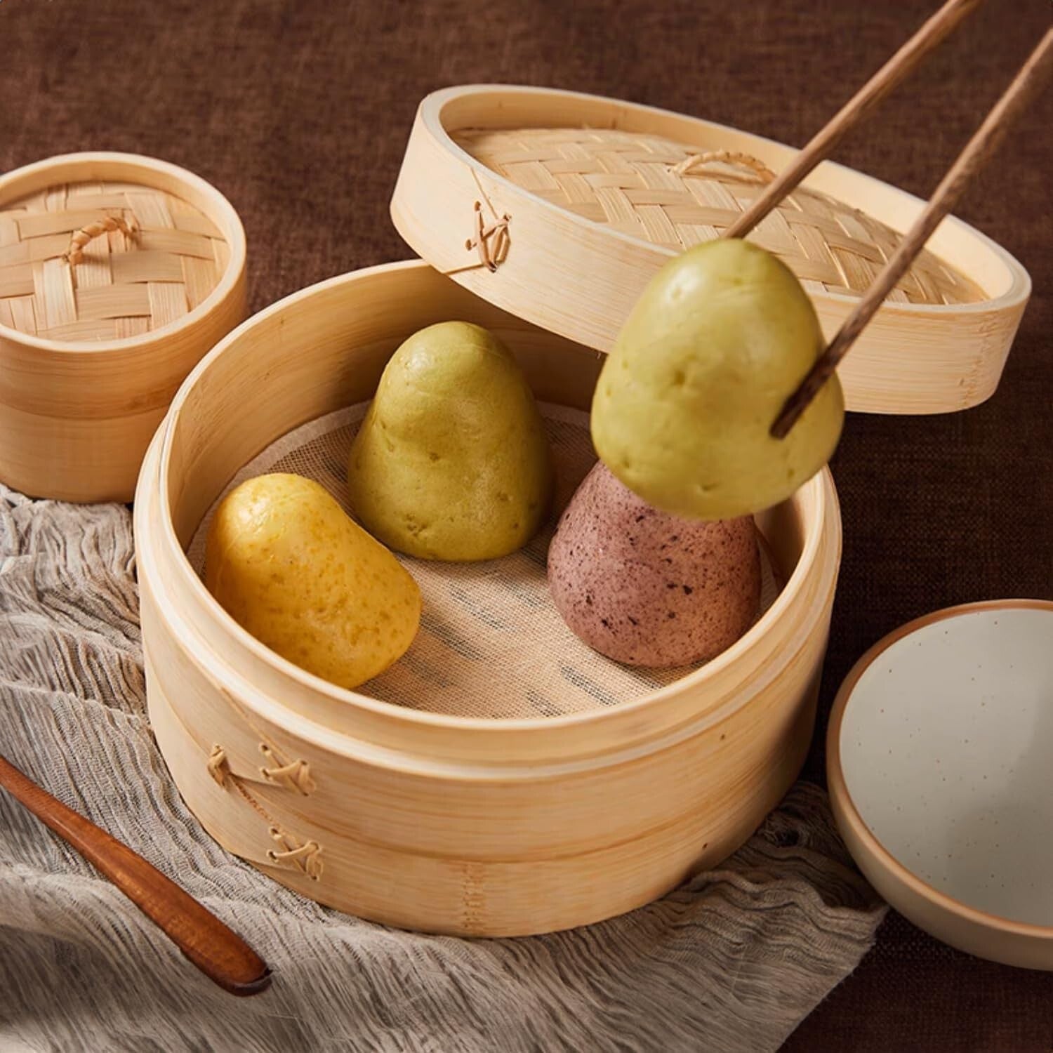 12-Inch Bamboo Steamer Set with 100 Parchment Liners for Healthy Cooking