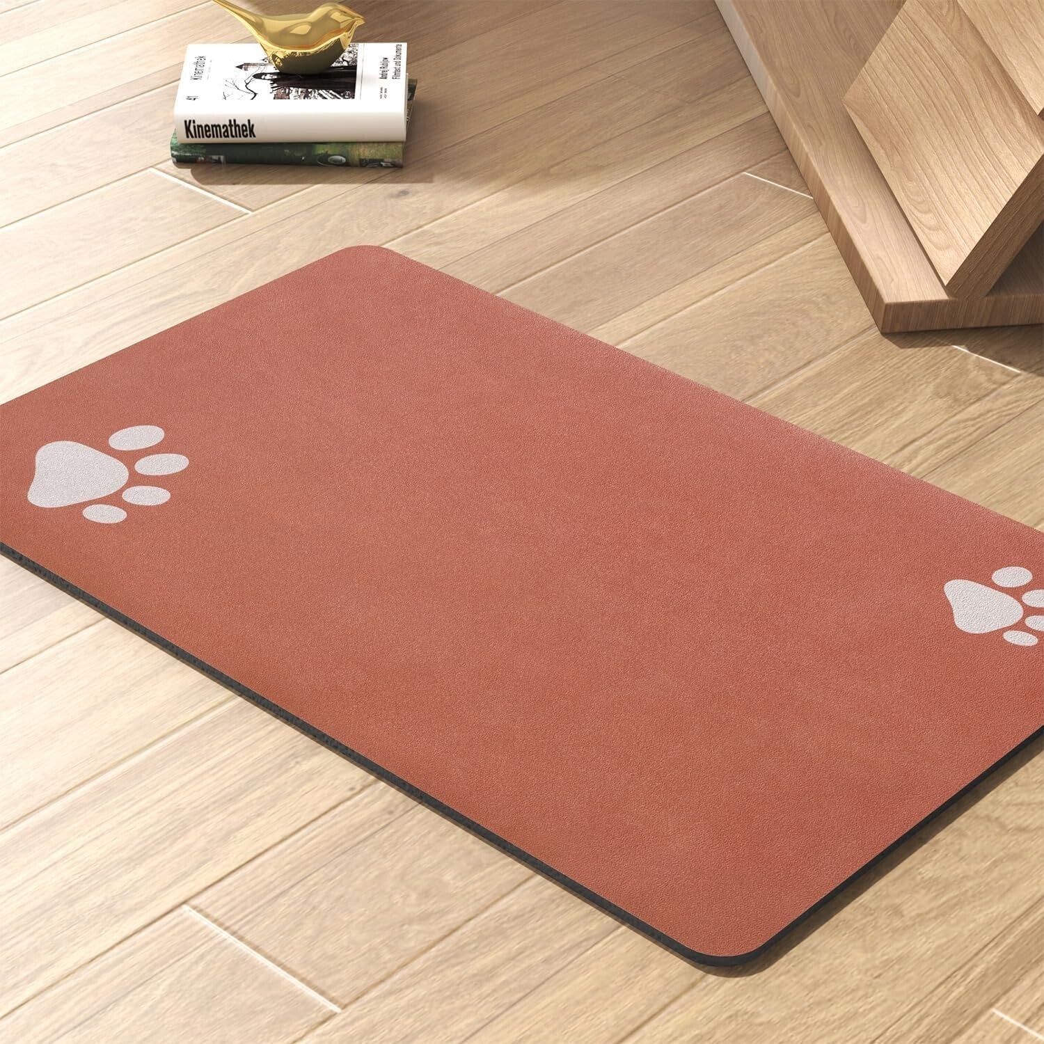 Non-Slip Waterproof Dog Feeding Mat - Absorbent Drying Design for Messy Drinkers