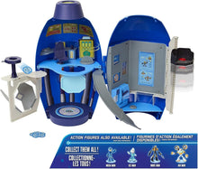 Load image into Gallery viewer, Ultimate Mega Man Transforming Lab Playset with Disc Shooter &amp; Break Apart Walls