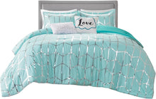 Load image into Gallery viewer, Luxurious Aqua Comforter Set, Geometric Design - Full/Queen Size Bedding