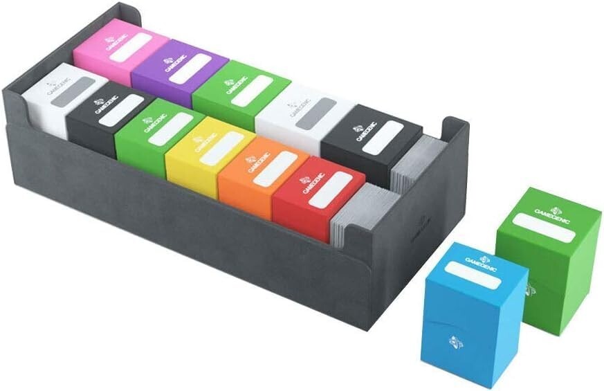 Dungeon 1100+ Game Accessory Box: Removable Compartments and Strong Closure