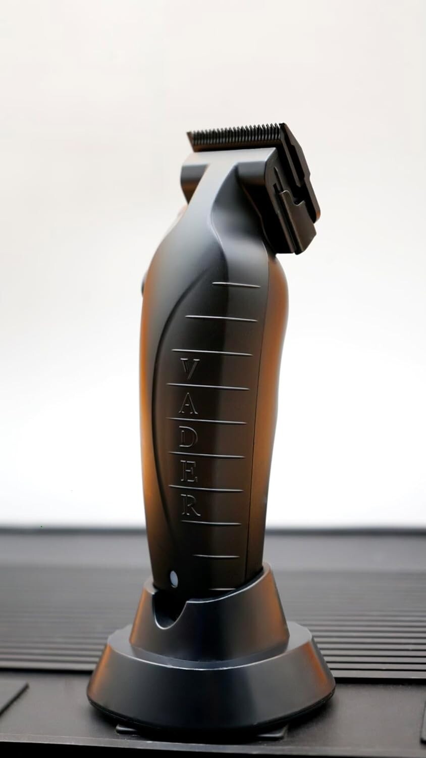 Cordless Clipping & Trimming Kit with Long-lasting DLC Blades - Black Elegance