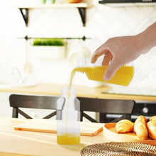 Load image into Gallery viewer, 8 oz Lightweight Clear Plastic Juice Bottles - Perfect for DIY Beverages