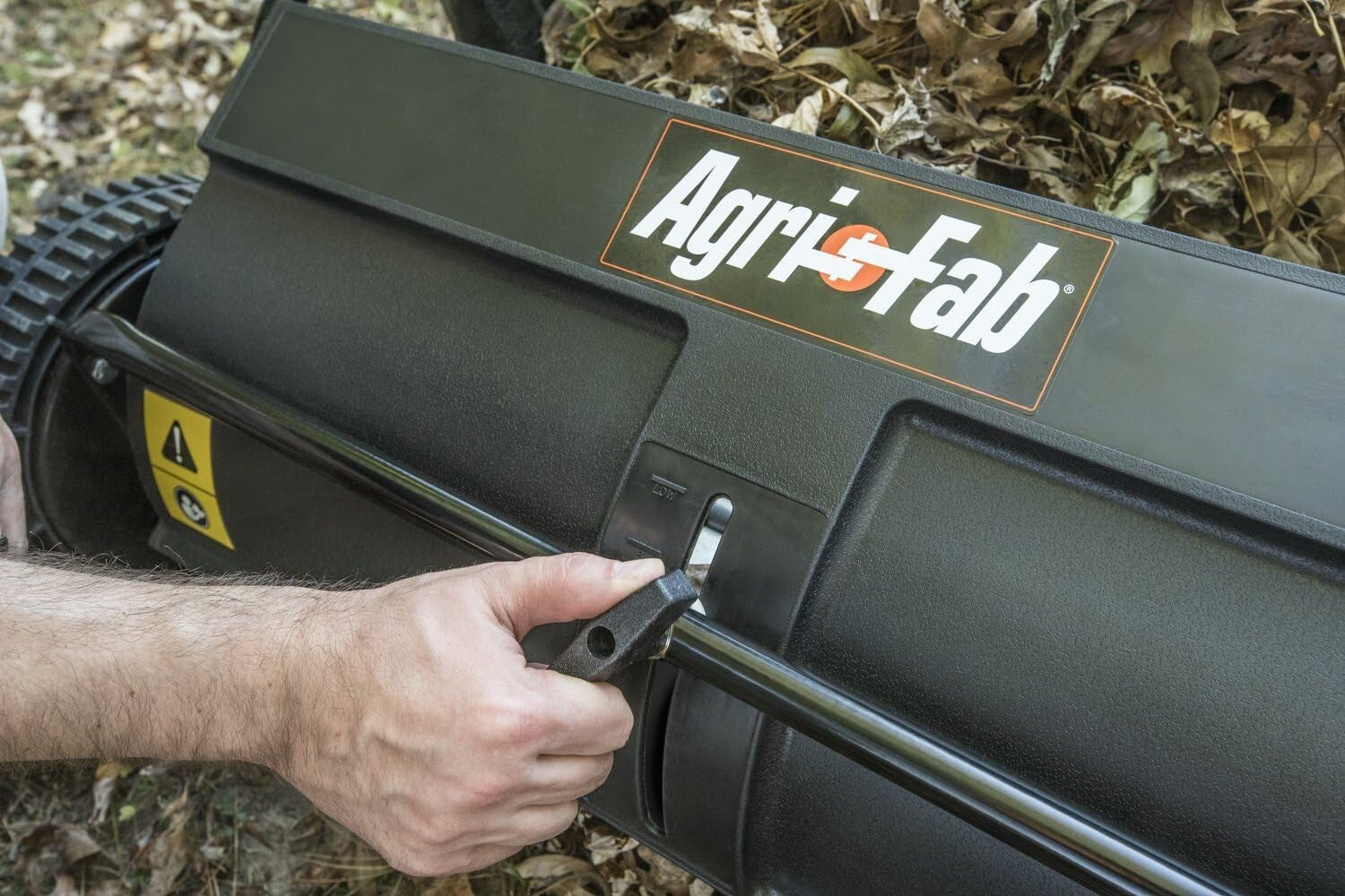 Efficient 26" Lawn Sweeper with Collapsible Bag - Perfect for Seasonal Yard Work