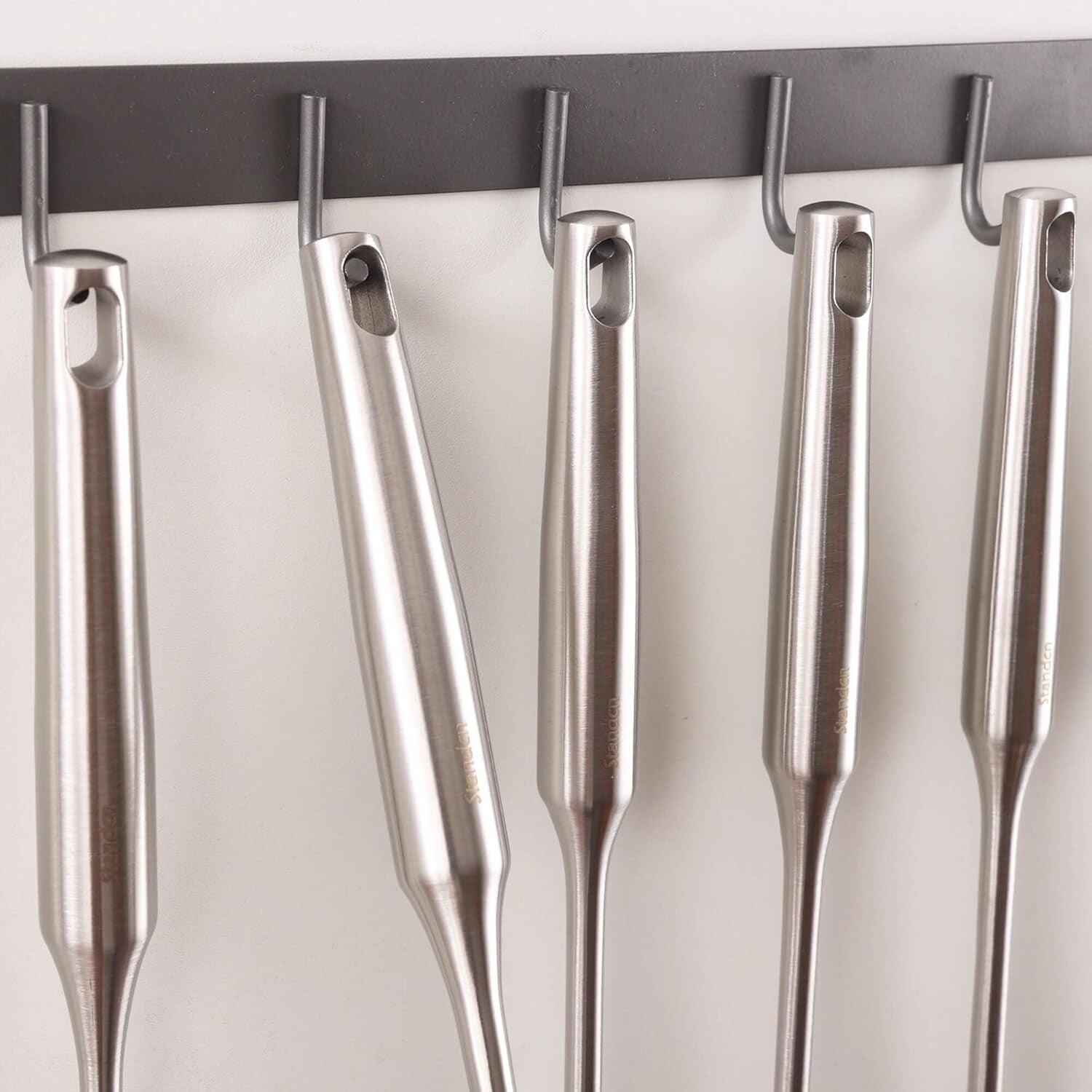 Versatile 15-Inch 8-Piece Cooking Utensils Set - Ergonomic Stainless Steel Tools