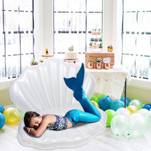 Load image into Gallery viewer, Inflatable Mermaid Clam Pool Float - 45.2 Inch with Pearl Ball for Kids' Parties