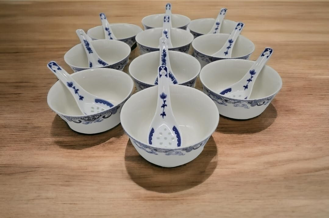 Traditional Blue & White Floral Soup Bowls Set of 6 with Free Porcelain Spoons