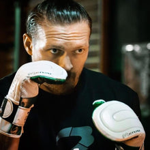 Load image into Gallery viewer, Lightweight Leather Bag Mitts for Fast Twitch Muscle &amp; Intensive Boxing Workouts