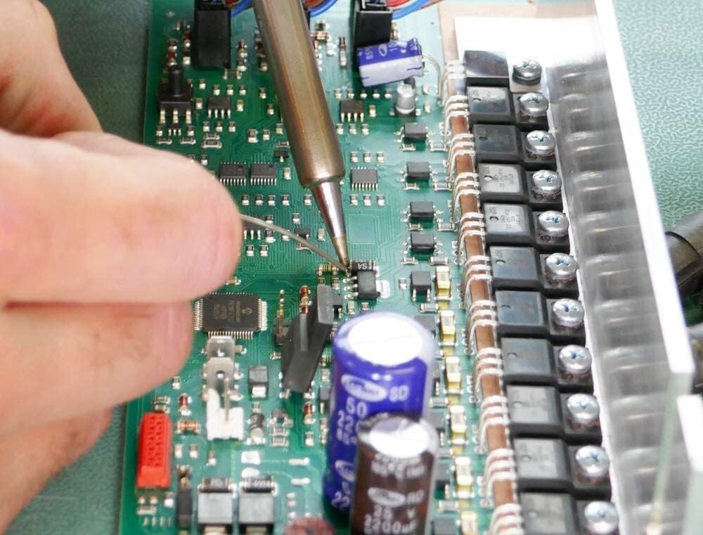 Efficient 70W Professional Digital Soldering Station with Temperature Stability